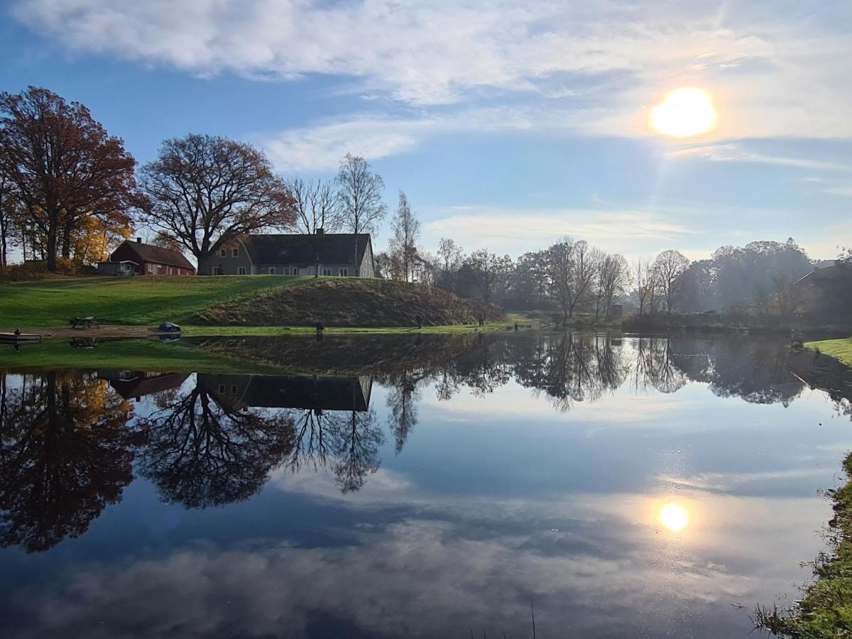Byskolansvandrarhem Bronnestad Bagian luar foto