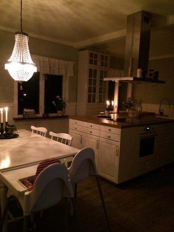Byskolansvandrarhem Bronnestad Bagian luar foto
